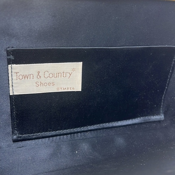 Town & Country Shoes Vintage Suede Snap Structured Clutch Bag - New Condition - Picture 6 of 8